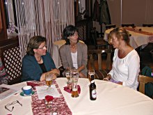 Isolde, Margarete und Beate. Klick zur Vergr&ouml;&szlig;erung.